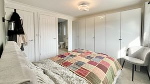 Photo 21- click for photo gallery